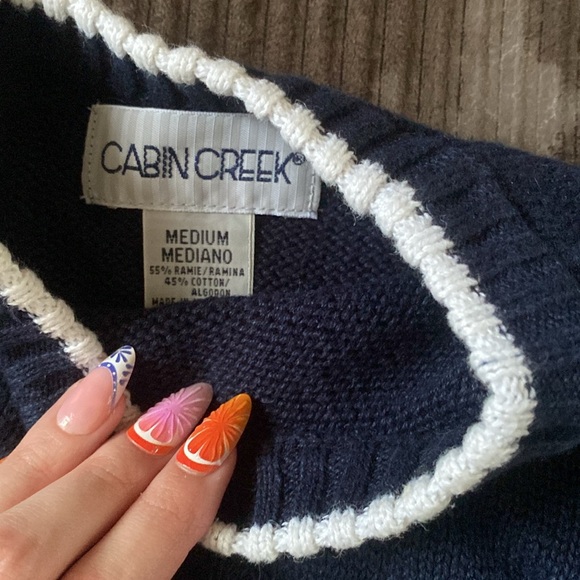 OVERSIZED COMFY SWEATERS!!! - Picture 11 of 12